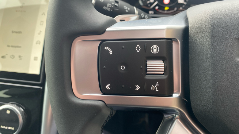 Land Rover Discovery 3.0 D350 Dynamic SE 5dr Auto Diesel Station Wagon